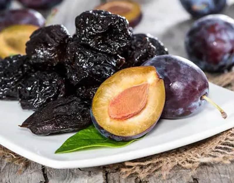 قیسی آلو سیاه طبیعی با طعم اصیل و عطر دلنشین